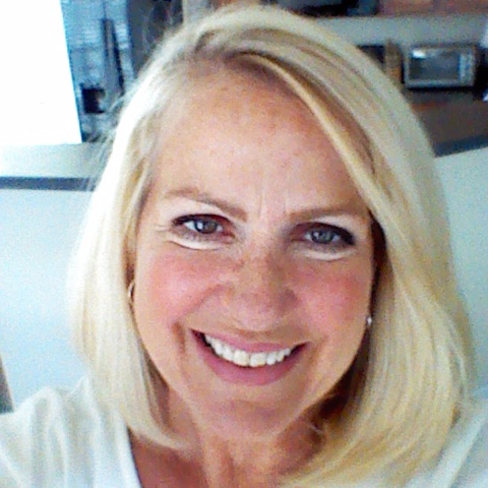 Meet your Posher, Connie